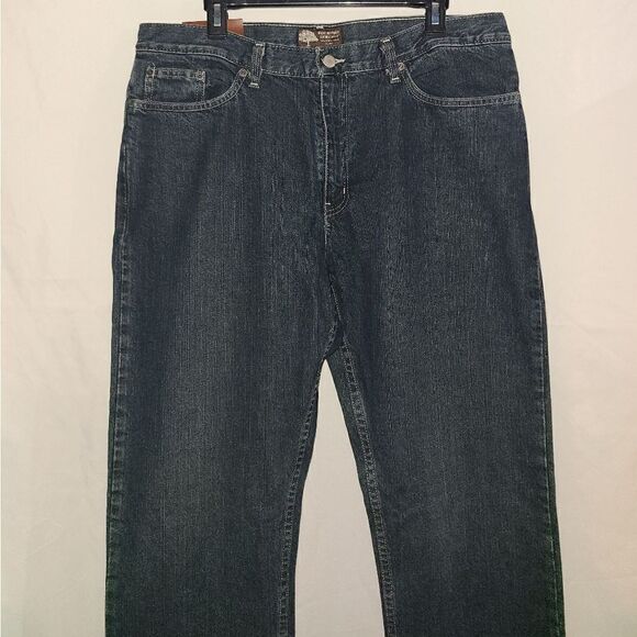Great Northwest Clothing Company Relaxed Fit Blue Jeans Size 36x32 - Picture 1 of 7